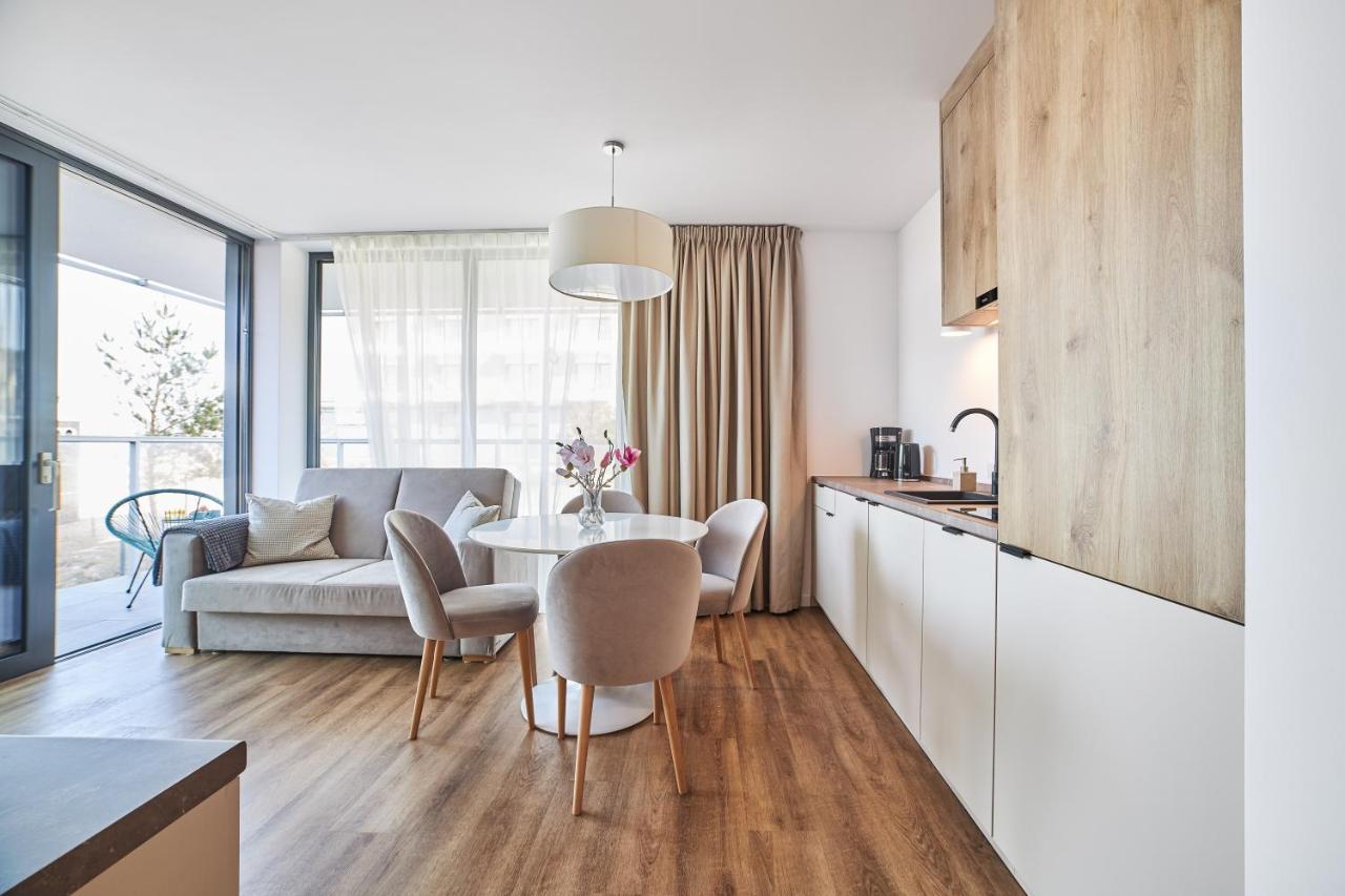 Jantaris Mielno Apartamenty Przy Plazy Dış mekan fotoğraf